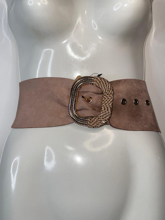 Elegant Suede Belt, details that improve your outfit