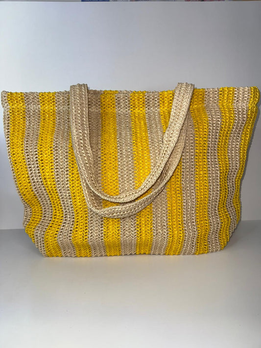Bolso playero grande en paja, Para que combines tu outfit y te veas espectacular.