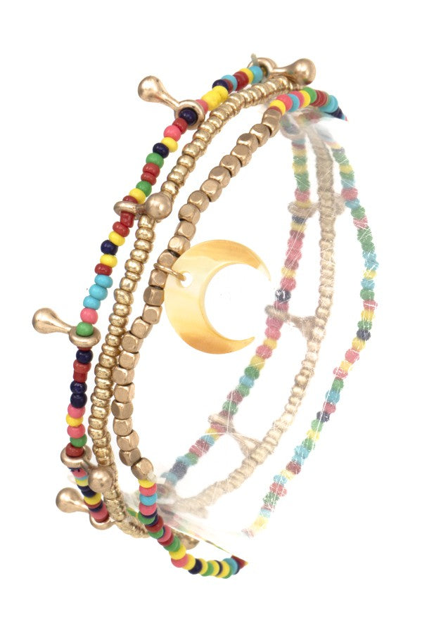 Variados colores de pulseras elásticas casuales, para "outfits casuales".