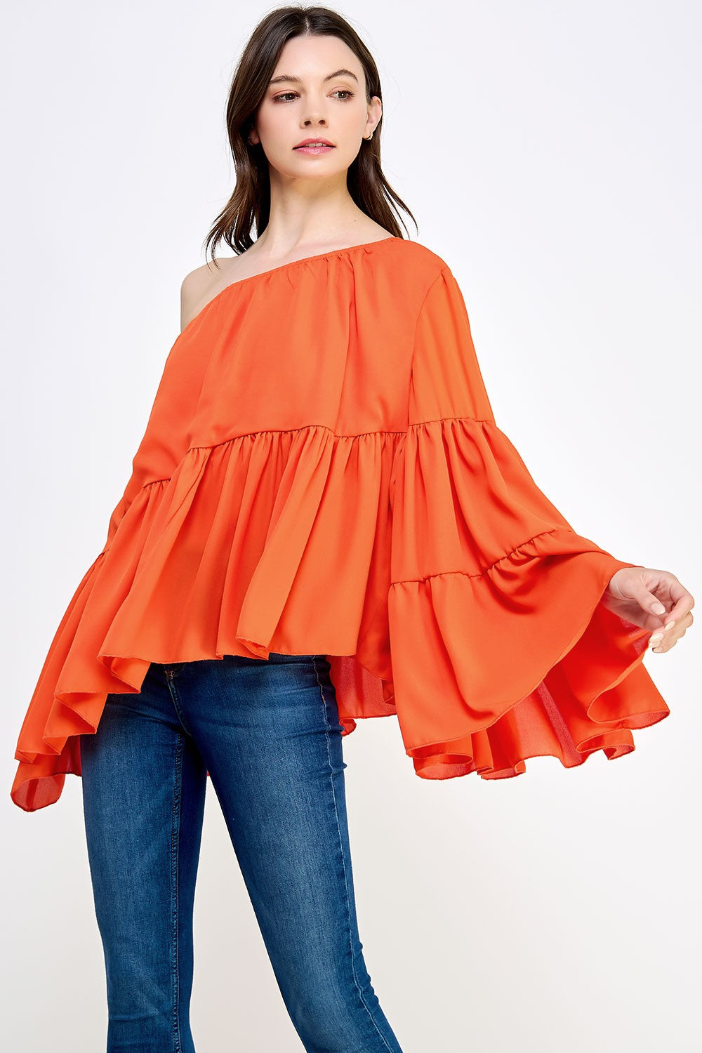 Voluminous Top for a fun look