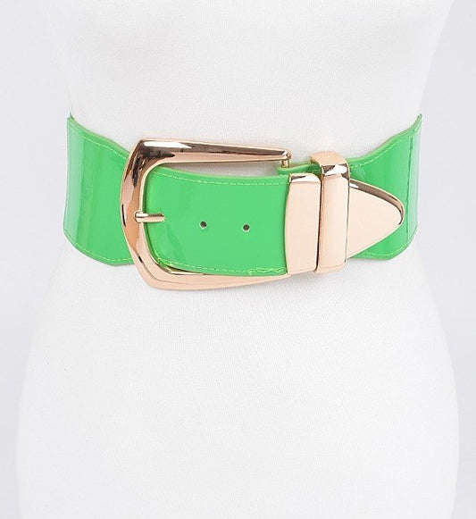 Correa elástica con hebilla grande para definir tu cintura,.