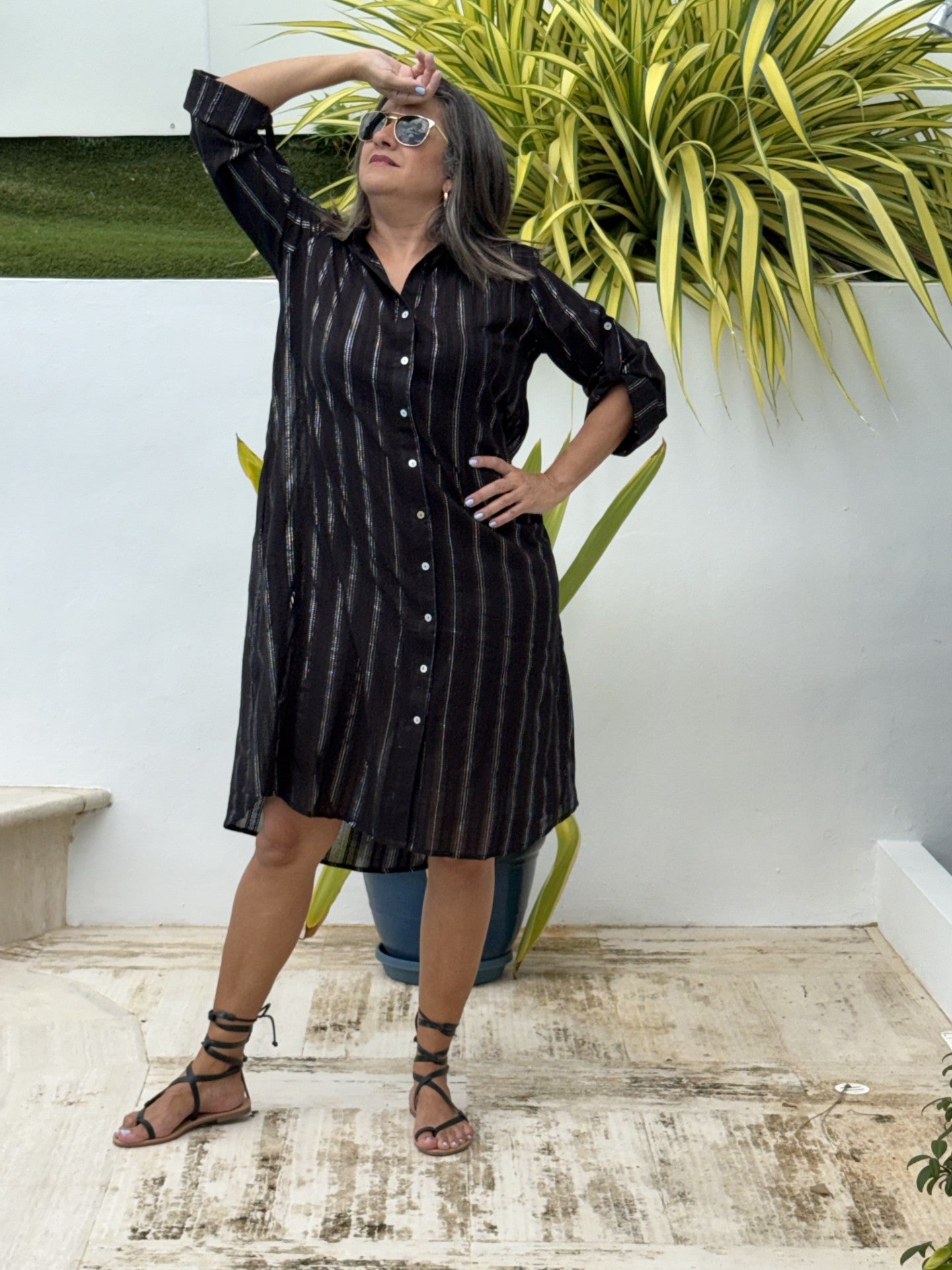 Black and silver shirt dress for a comfy and elegant look.