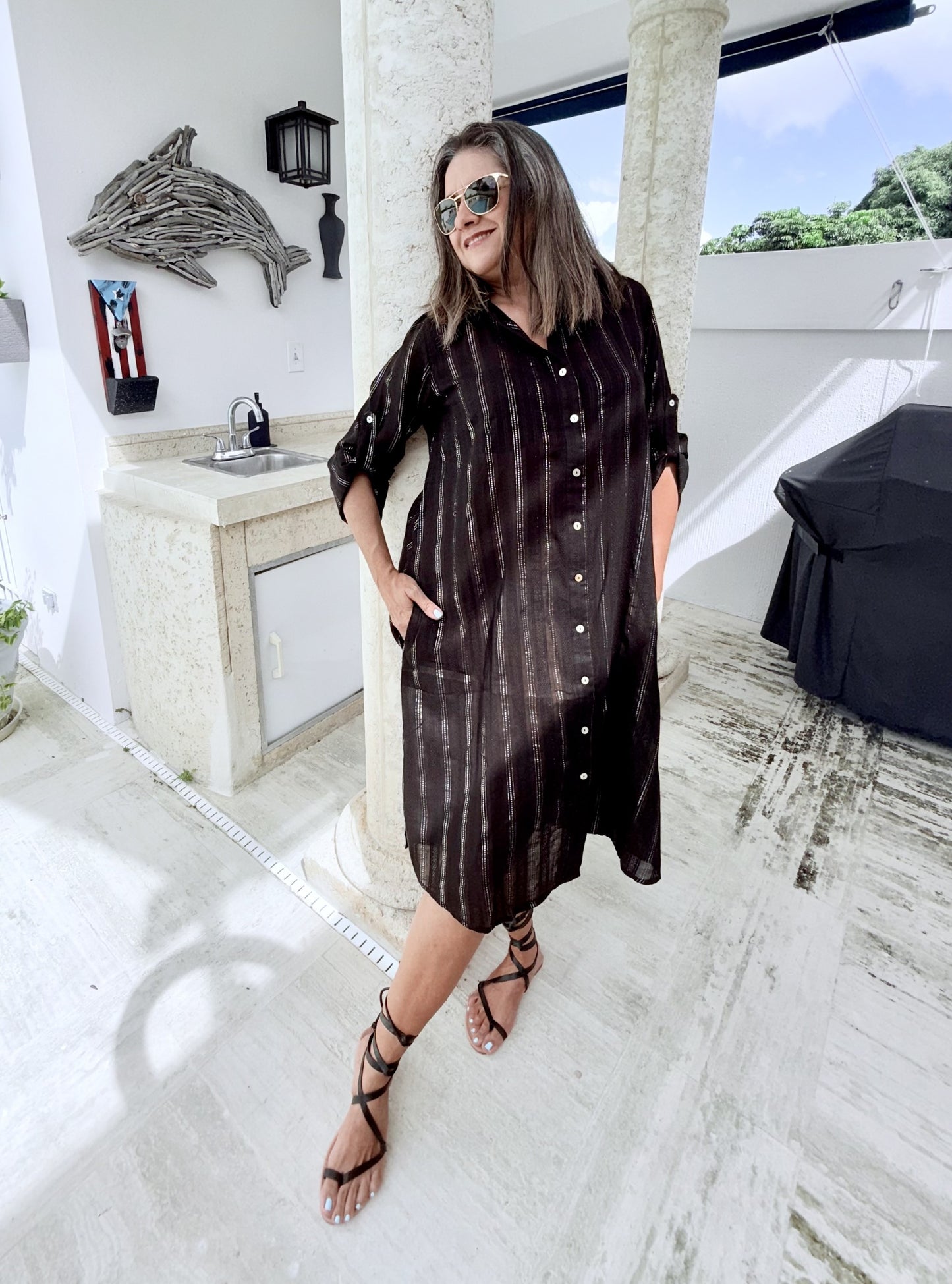 Black and silver shirt dress for a comfy and elegant look.