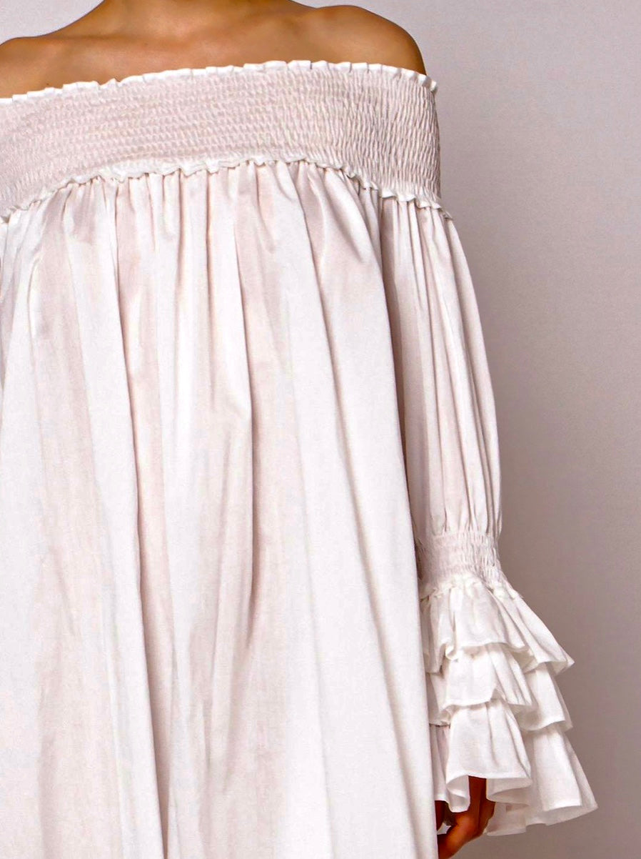 Off shoulder tunic, so elegant and feminine, such a romantic look.