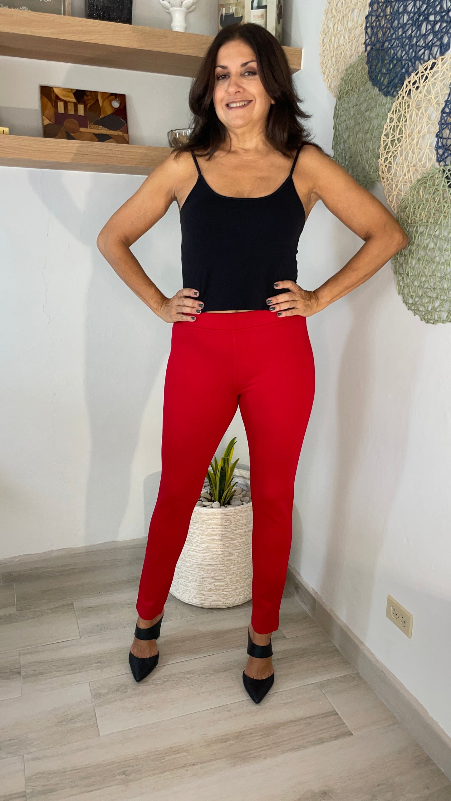 Leggins que te hacen lucir sexy definiendo tu figura.