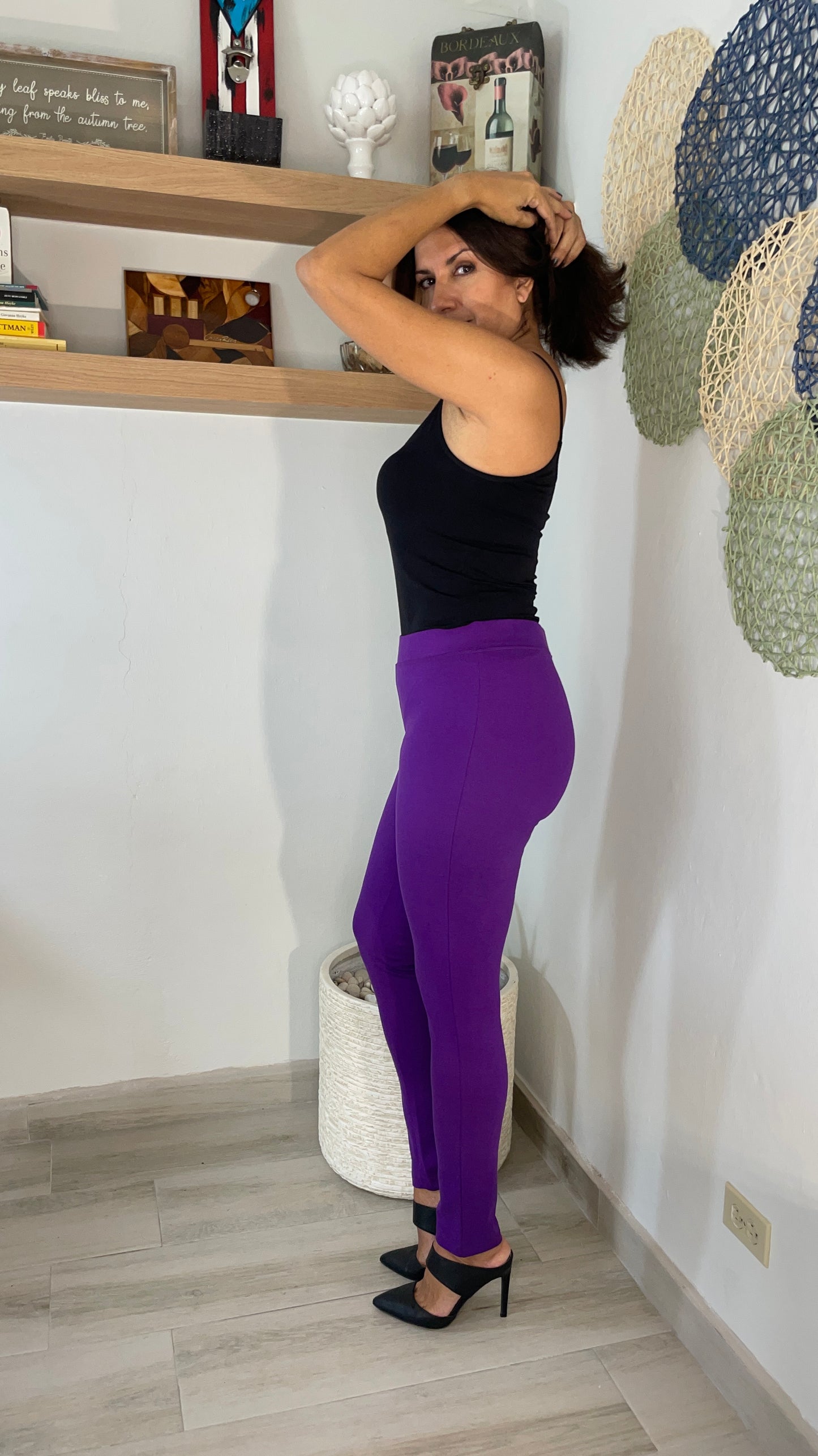 Leggins que te hacen lucir sexy definiendo tu figura.