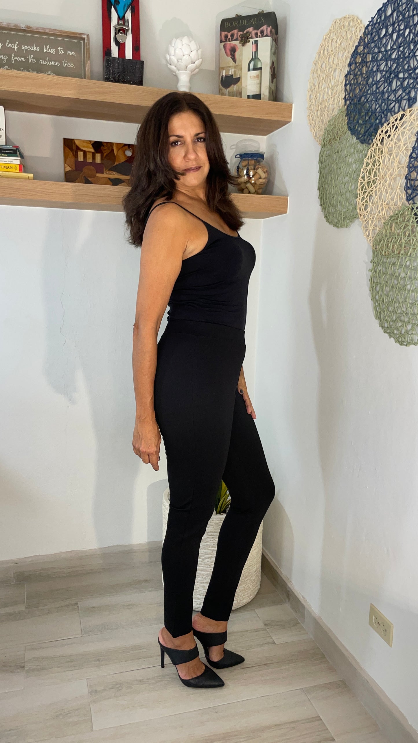 Leggins que te hacen lucir sexy definiendo tu figura.
