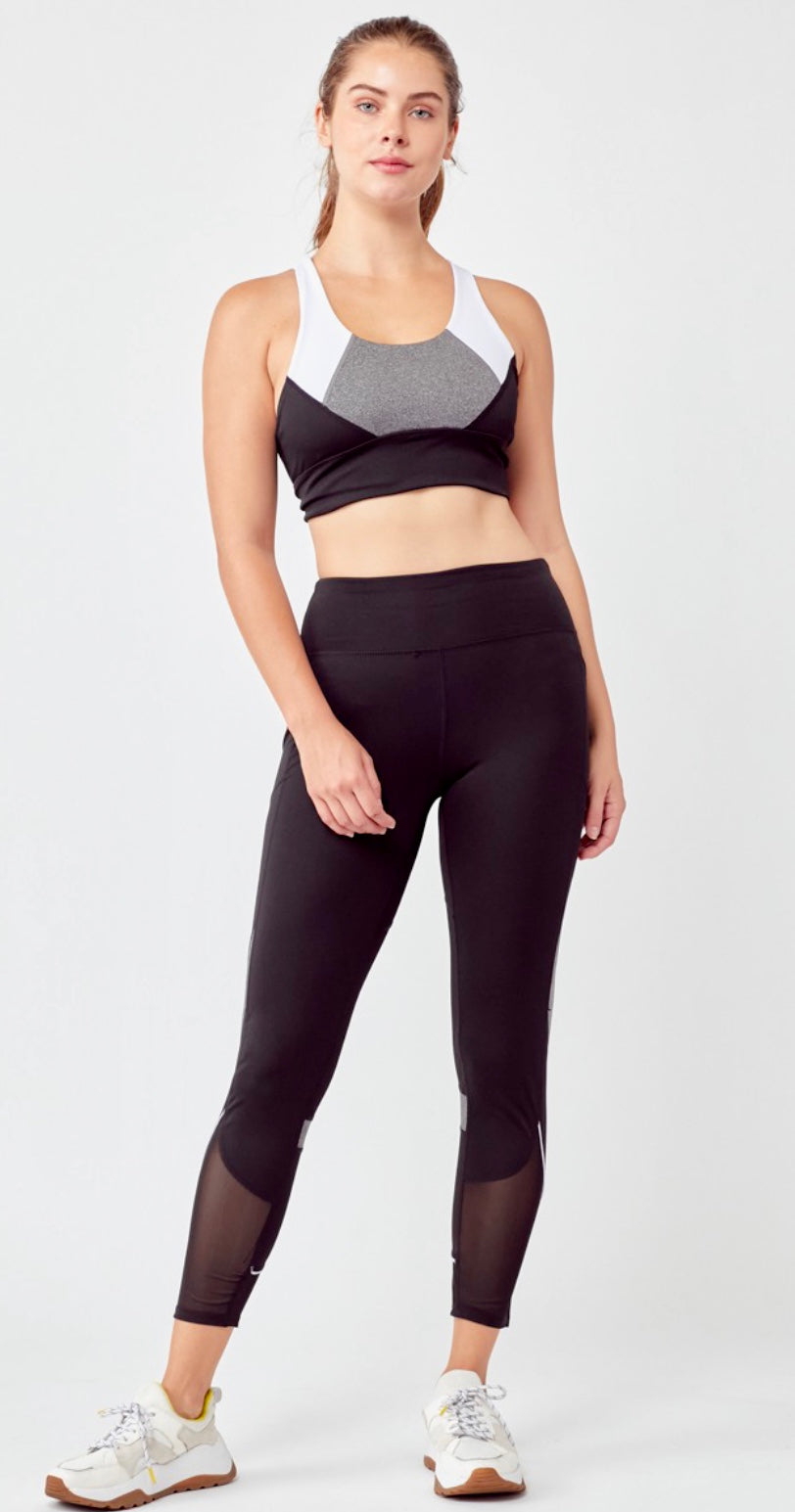 Three-piece activewear for your fitness life.
