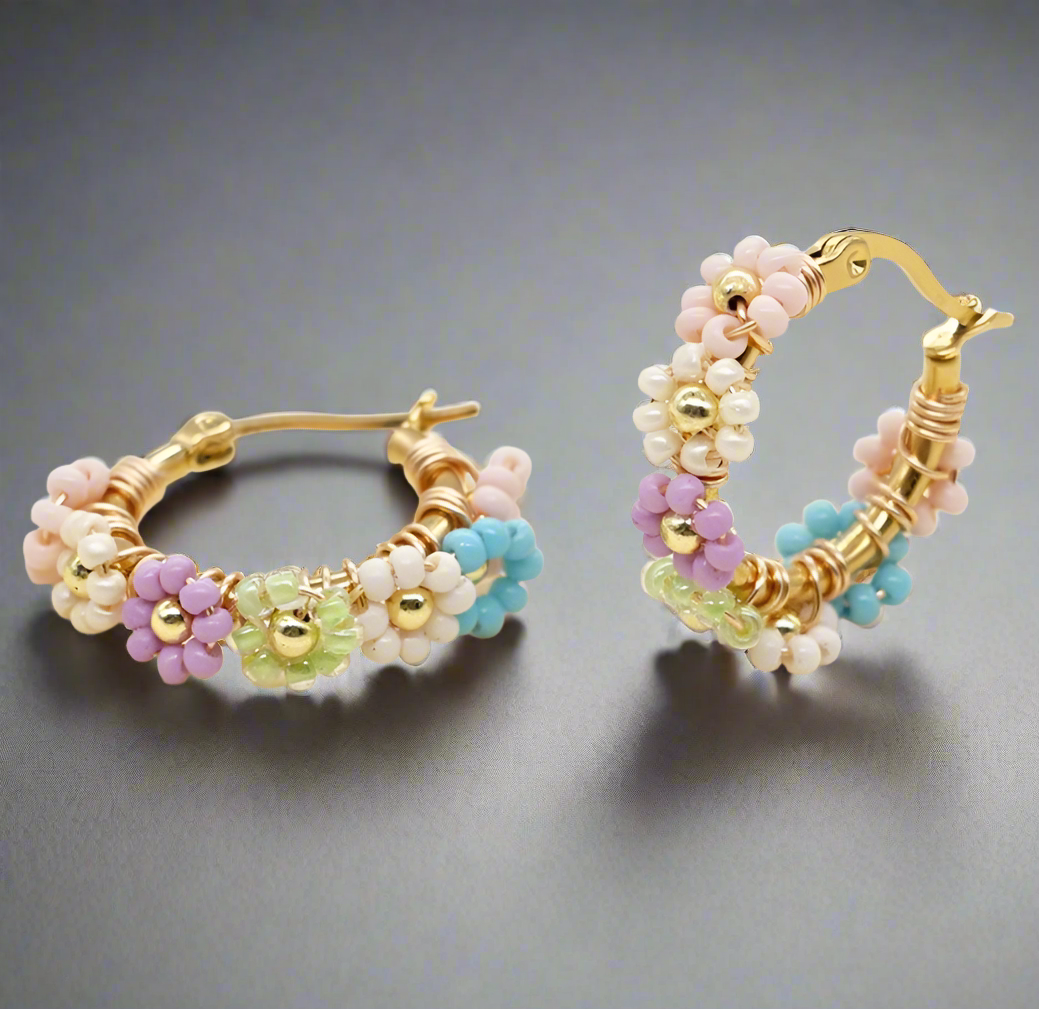 Daisy hoop earrings, for that simple and delicate look.